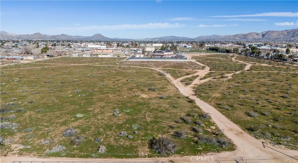 0 Chief Joseph Road Apple Valley, CA 92308 - Photo 17 of 22 a view of an ocean