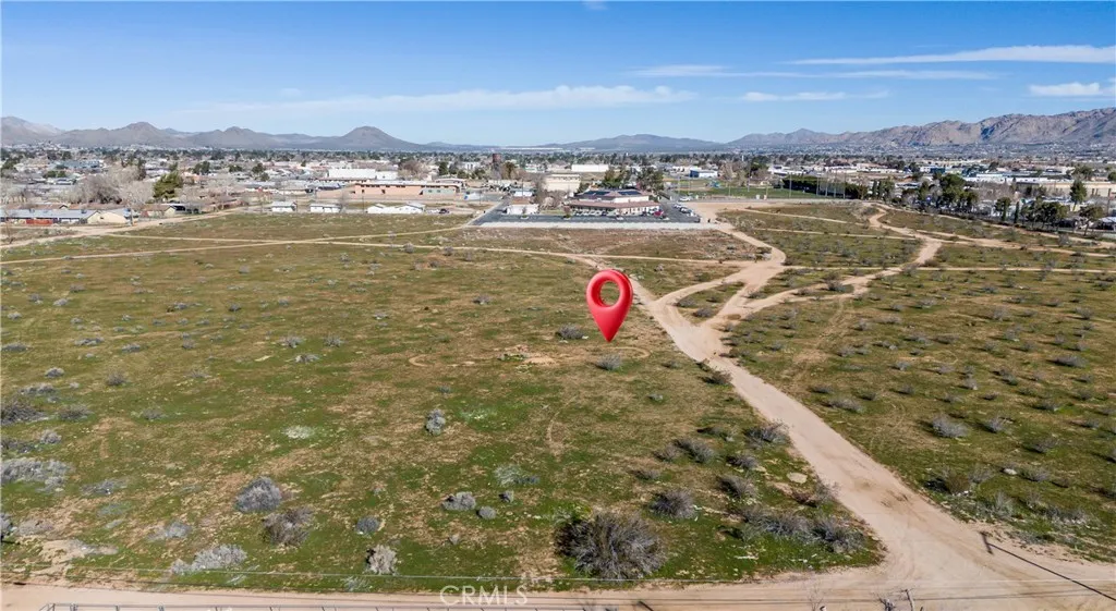 0 Chief Joseph Road Apple Valley, CA 92308 - Photo 4 of 22 a view of a city