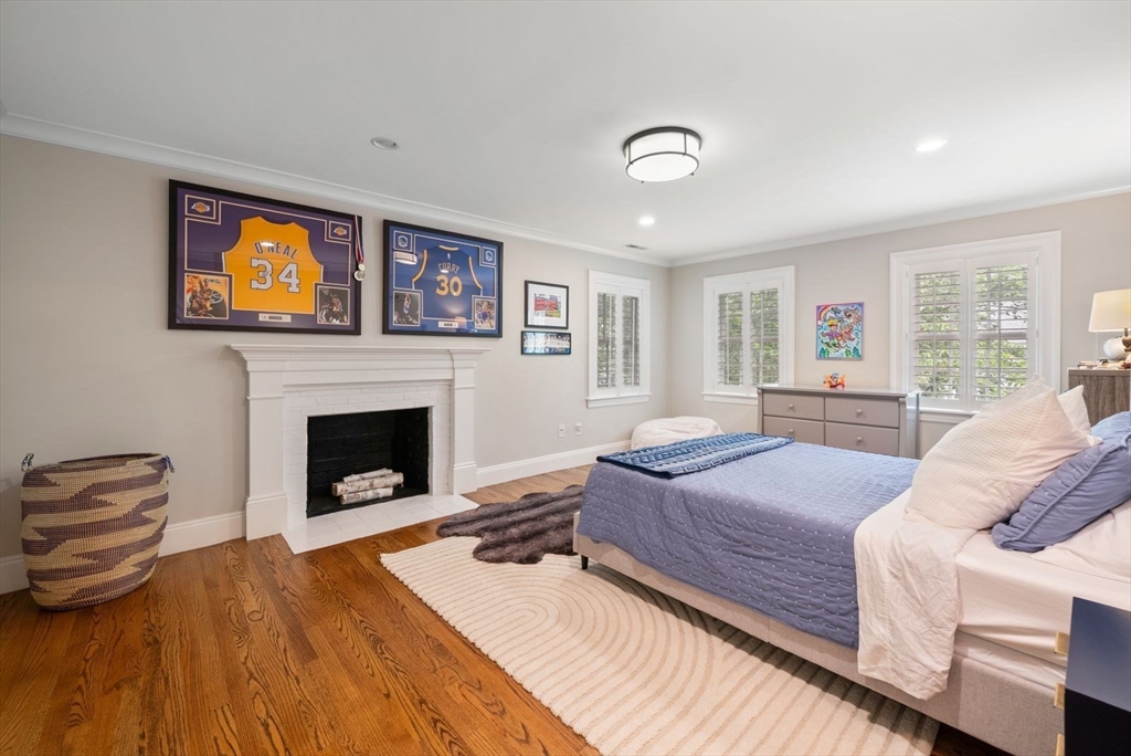 25 Kenilworth Road Wellesley, MA 02482 - Photo 23 of 42