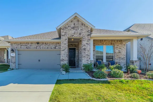 $2,850 | 1885 Arbor Drive, Forney, TX 75126