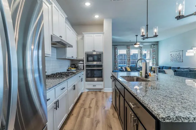 $2,895 | 1885 Arbor Drive, Forney, TX 75126