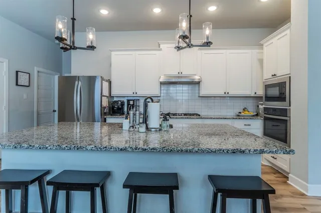 $2,895 | 1885 Arbor Drive, Forney, TX 75126