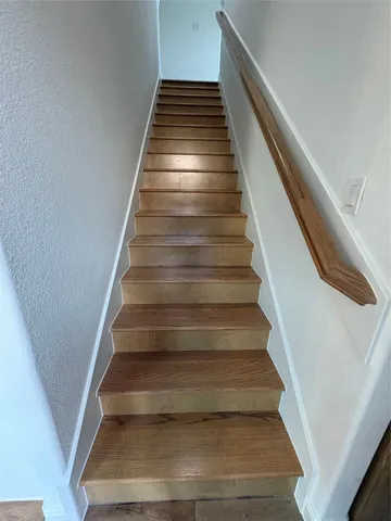 $449,900 | 109 Cove Point, Conroe, TX 77356