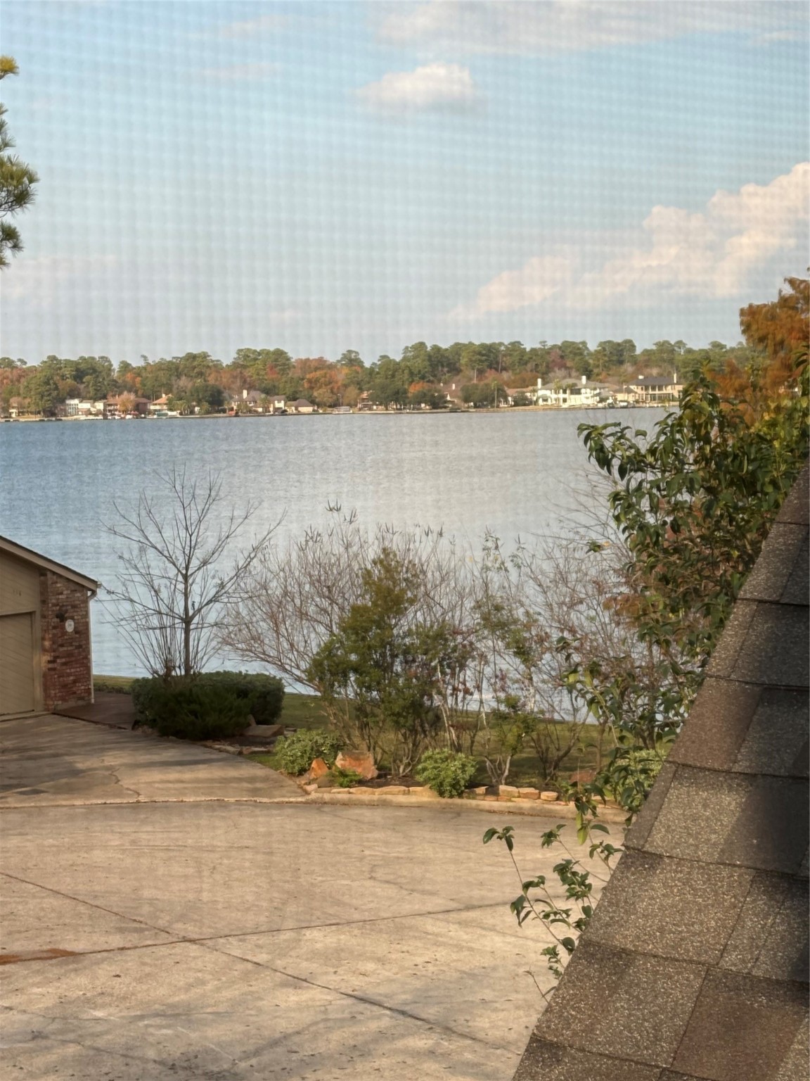 109 Cove Point Conroe, TX 77356 - Photo 20 of 21