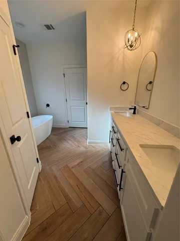 $449,900 | 109 Cove Point, Conroe, TX 77356