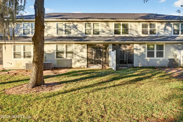 $1,695 | 3698 American Holly Road, Jacksonville, FL 32226