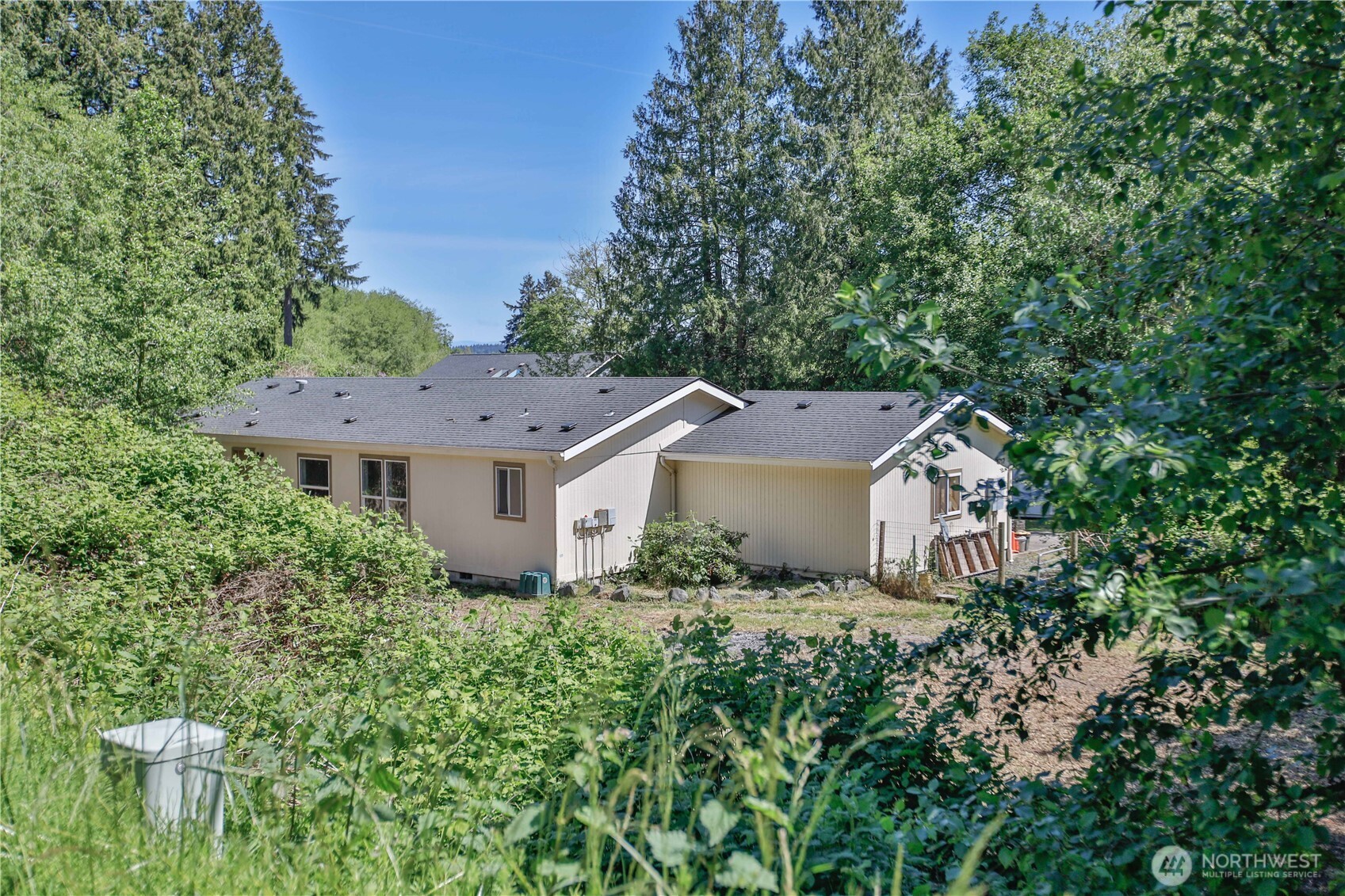 4717 Hansen Drive Clinton, WA 98236 - Photo 23 of 24
