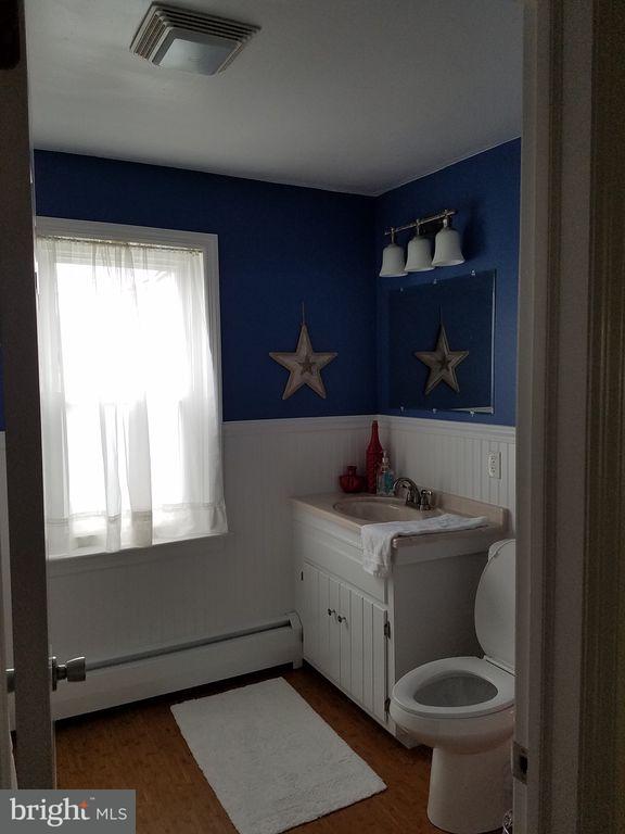 5496 Elizabethtown Road Manheim, PA 17545 - Photo 12 of 24 Full bath