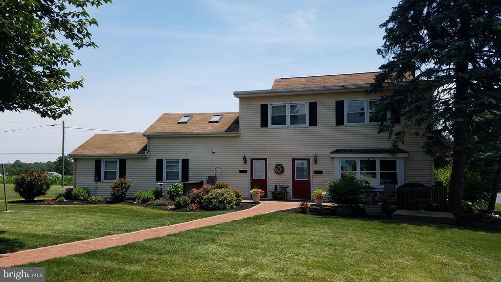 5496 Elizabethtown Road Manheim, PA 17545 - Photo 22 of 24 Back