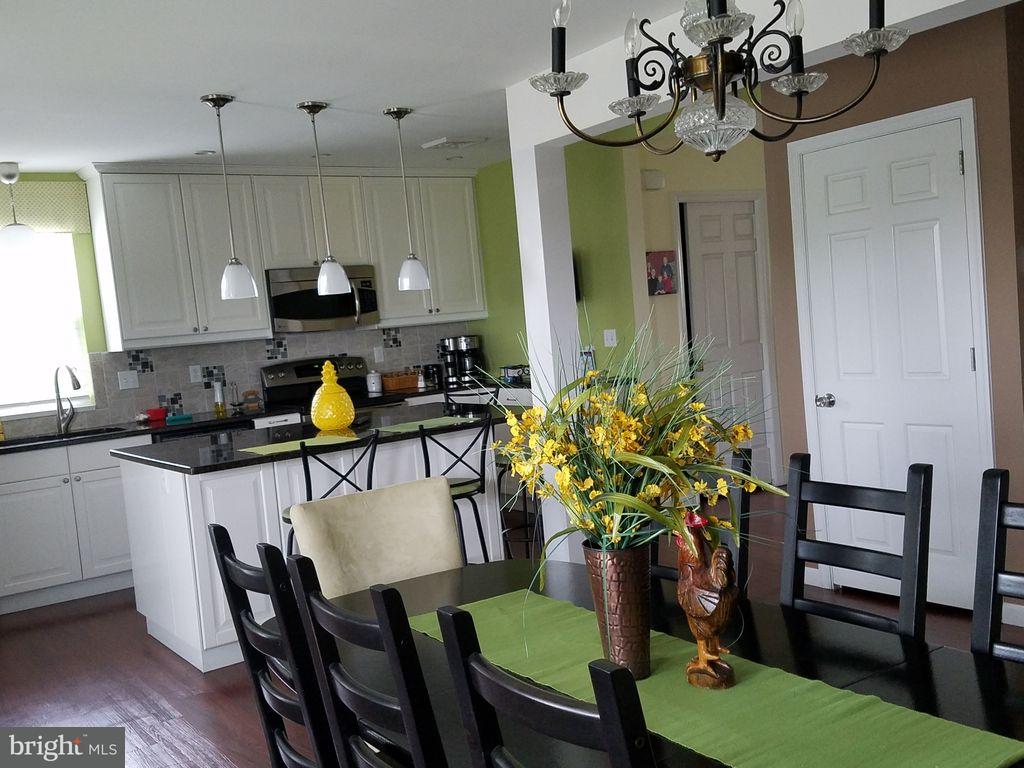5496 Elizabethtown Road Manheim, PA 17545 - Photo 4 of 24 Dining Room - Kitchen