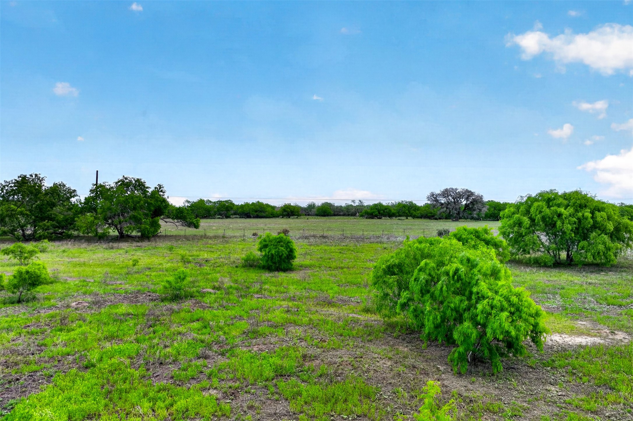 190 Smiley Tx 78159 Smiley, TX 78159 - Photo 11 of 15