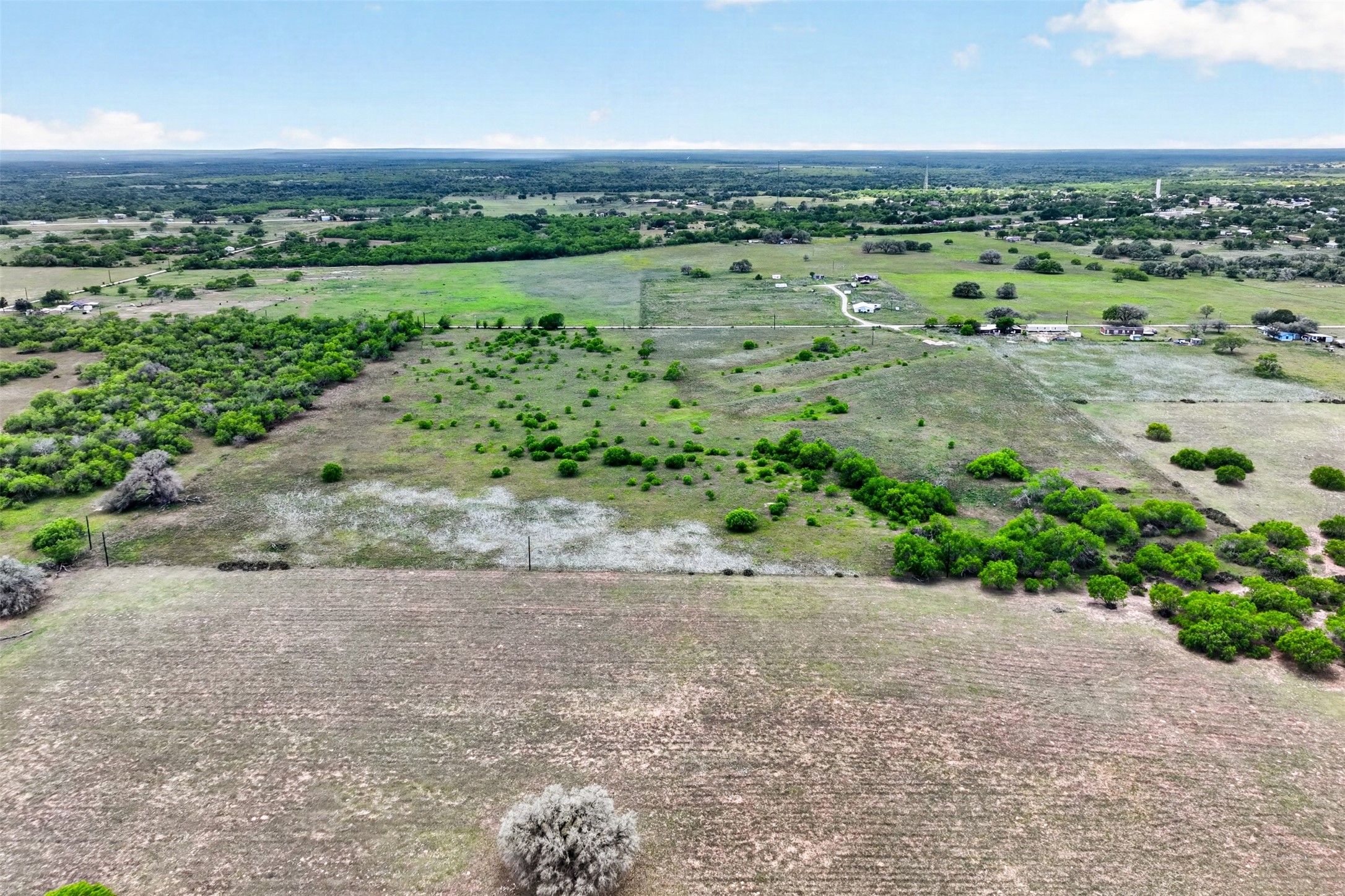 190 Smiley Tx 78159 Smiley, TX 78159 - Photo 5 of 15