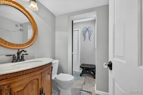 $999,900 | 1609 Featherstone Drive, Town and Country, MO 63131
