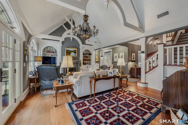 $1,895,000 | 108 Westbrook Road, Essex, CT 06409
