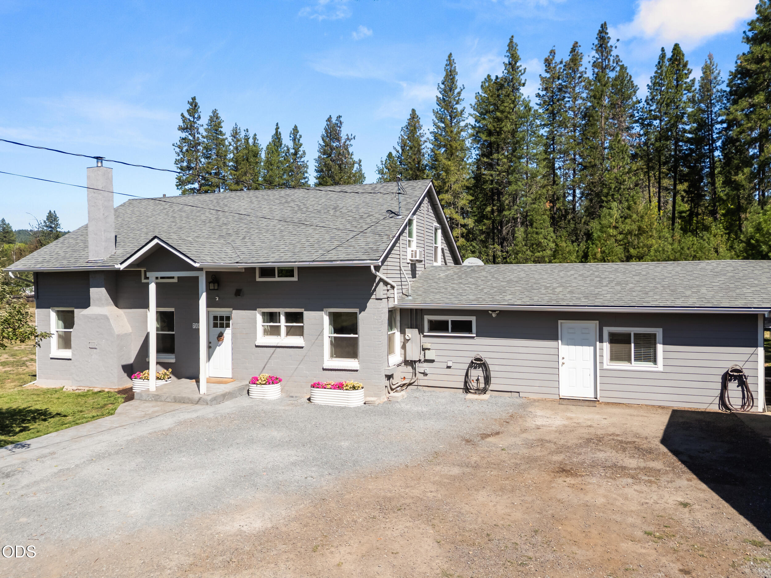 710 Garner Road Cave Junction, OR 97523 - Photo 26 of 54 Gallery Image 26