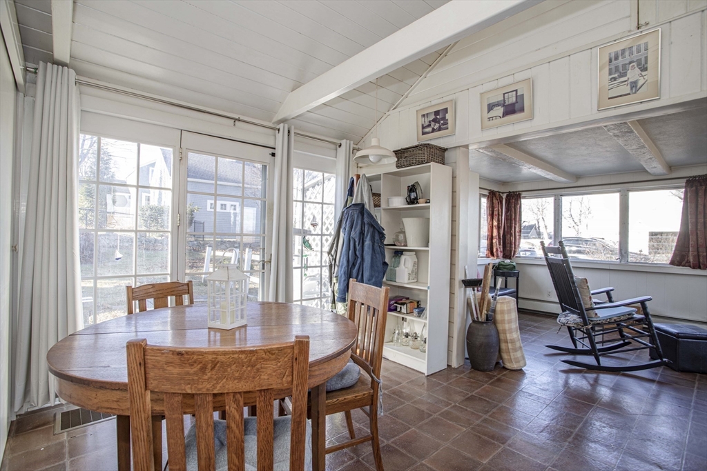 237 Hatherly Road Scituate, MA 02066 - Photo 10 of 21 Gallery Image 10