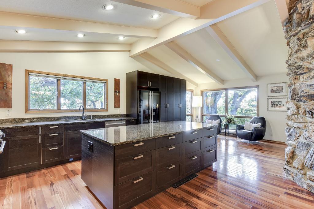 7205 Gleason Road Edina, MN 55439 - Photo 13 of 48