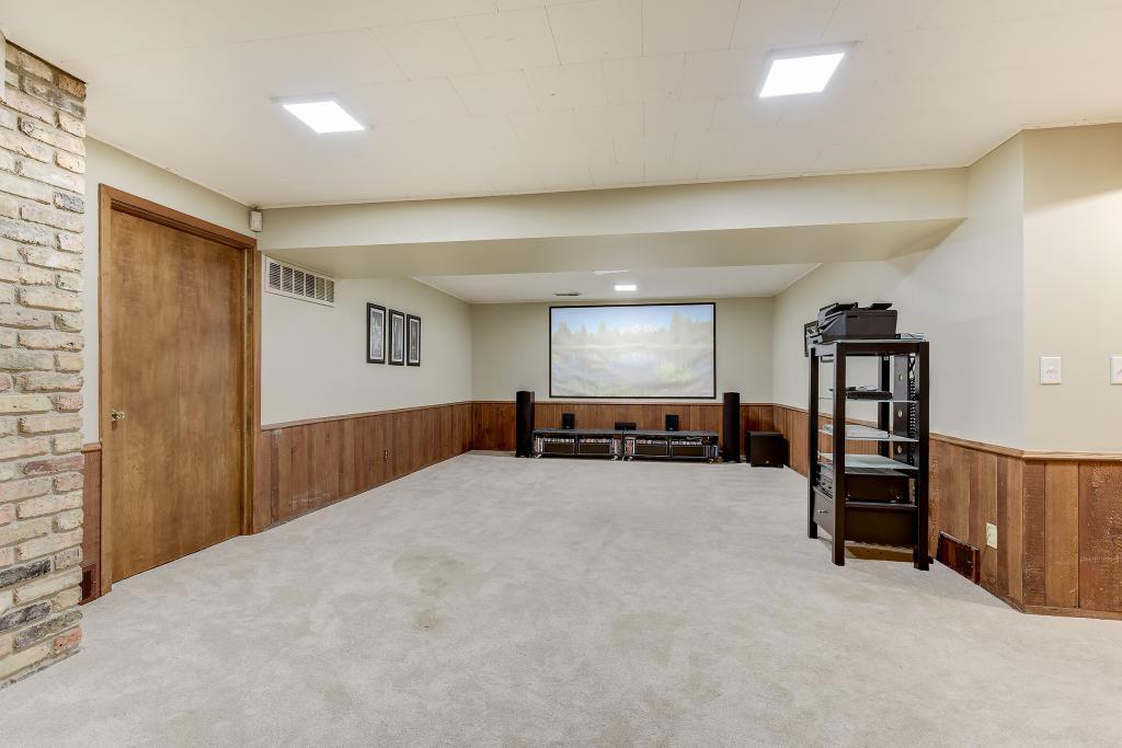 7205 Gleason Road Edina, MN 55439 - Photo 24 of 48