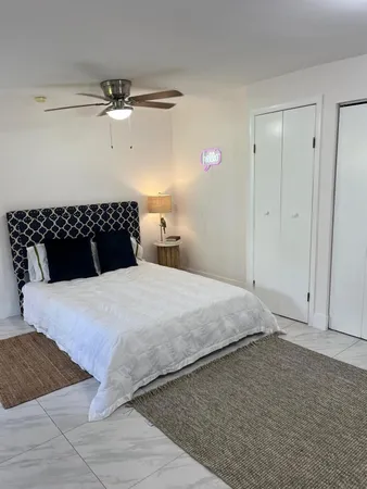 $1,300 | 735 Northeast 37th Street, Unit B, Oakland Park, FL 33334