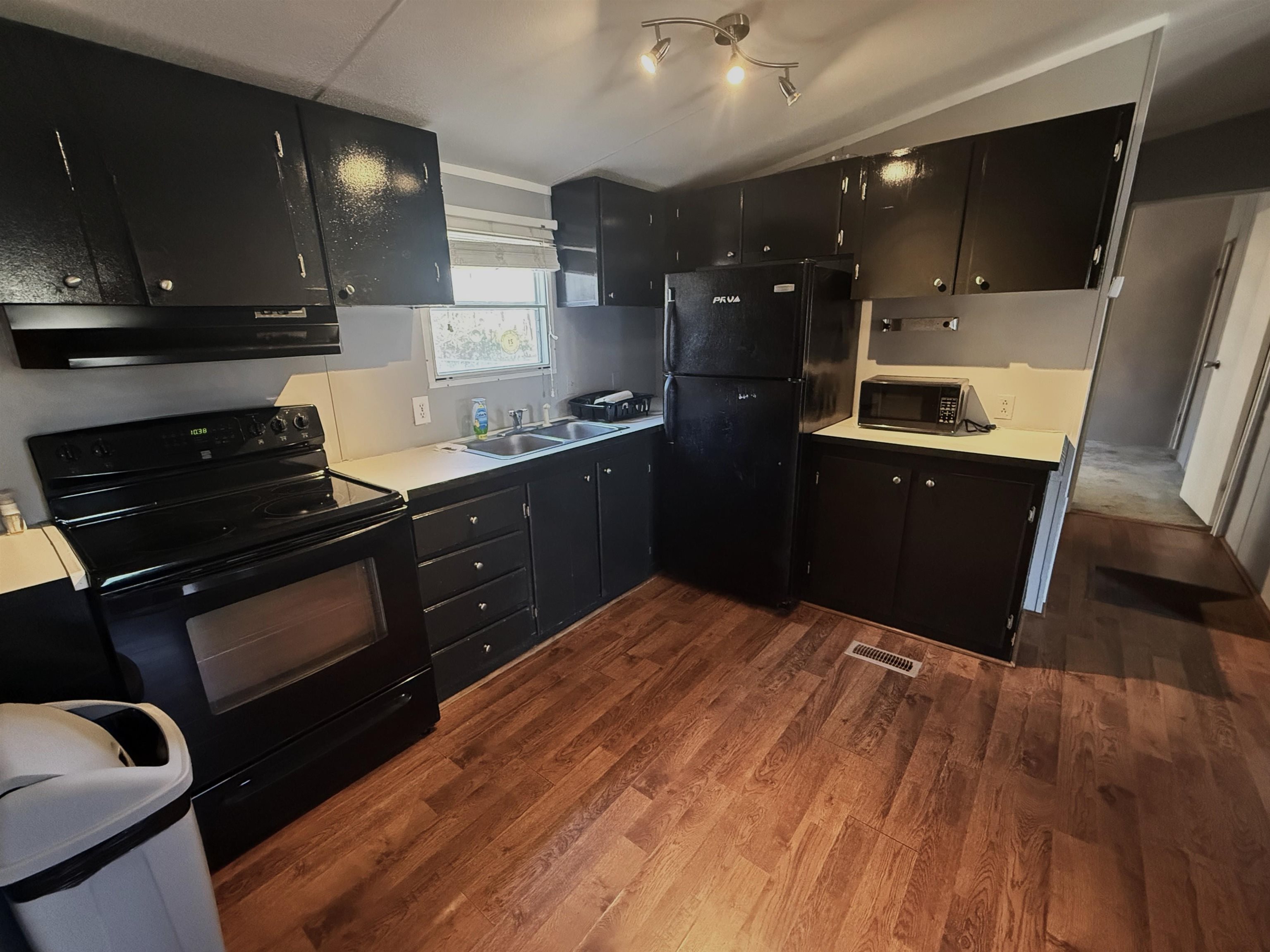 2069 Trifalia Road Scranton, SC 29591 - Photo 9 of 23