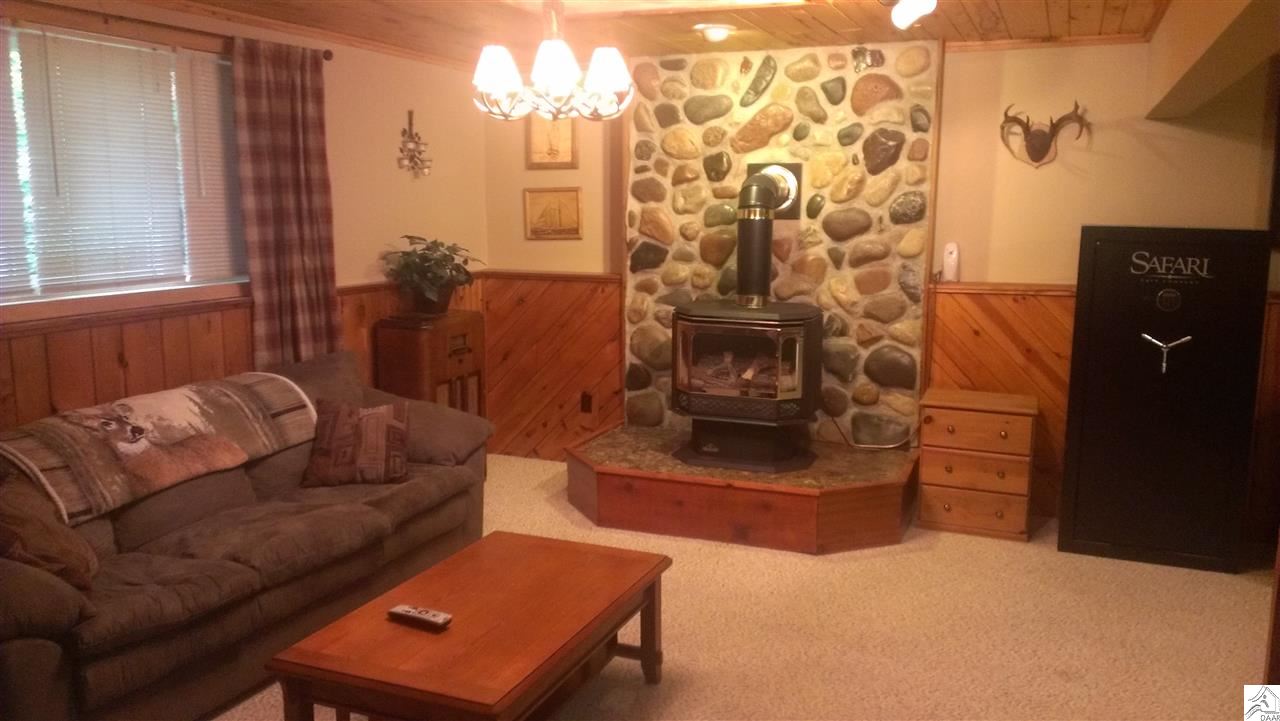 6359 Maple Grove Road Cloquet, MN 55720 - Photo 9 of 17 Gallery Image 9