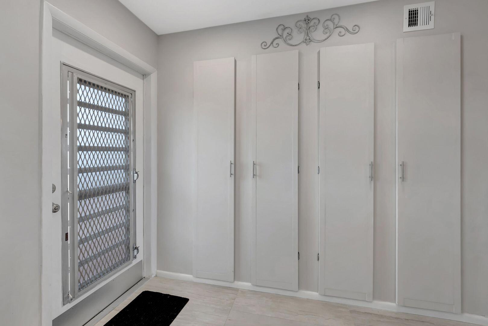 15 Southeast 13th Street, Unit D2 Boca Raton, FL 33432 - Photo 11 of 18 15 SE 13th STORAGE