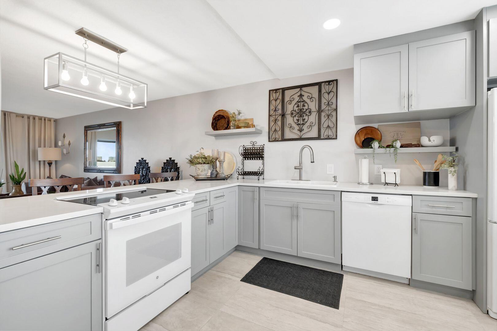 15 Southeast 13th Street, Unit D2 Boca Raton, FL 33432 - Photo 3 of 18 15 SE 13th KITCHEN 2