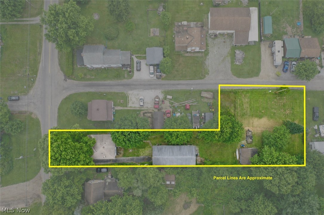 6230 Wayland Road Ravenna, OH 44266 - Photo 3 of 14