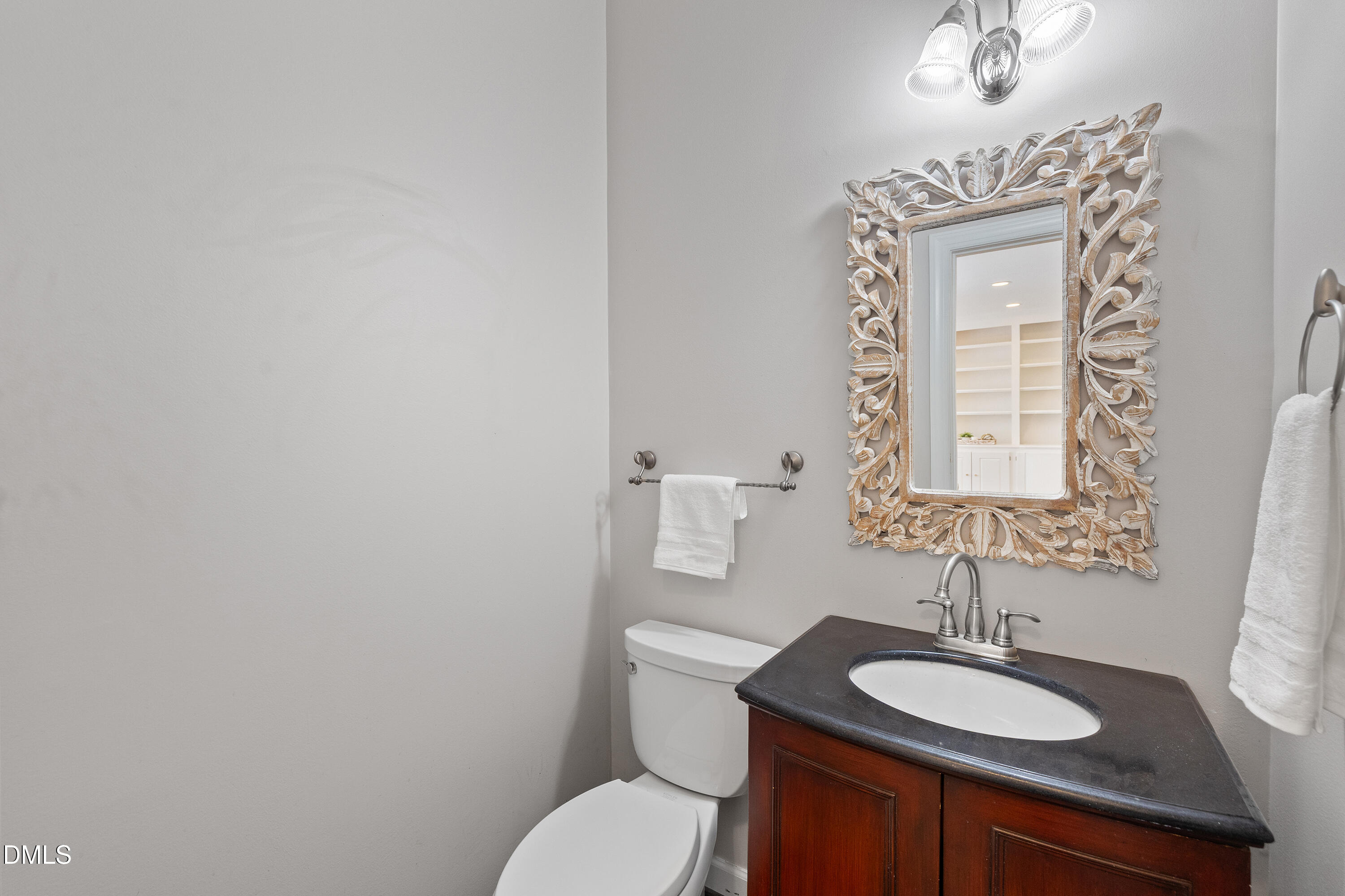 209 Plyersmill Road Cary, NC 27519 - Photo 14 of 50 13-209 Plyersmill Rd (23)