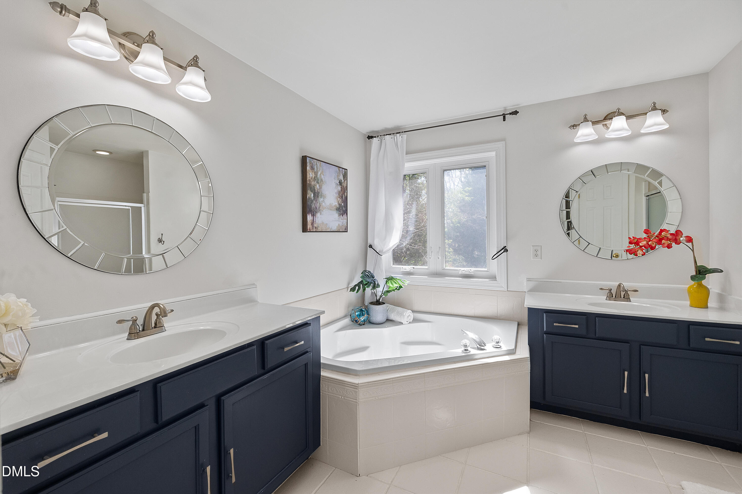 209 Plyersmill Road Cary, NC 27519 - Photo 25 of 50 32-209 Plyersmill Rd (57)