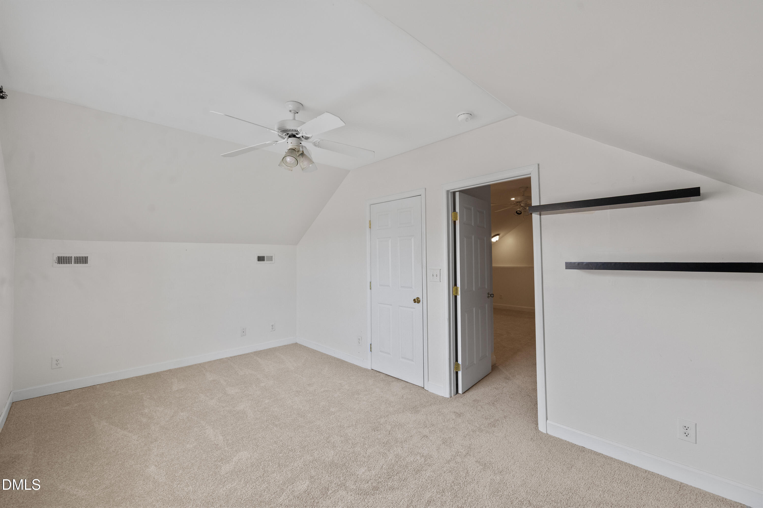 209 Plyersmill Road Cary, NC 27519 - Photo 27 of 50 35-209 Plyersmill Rd (60)