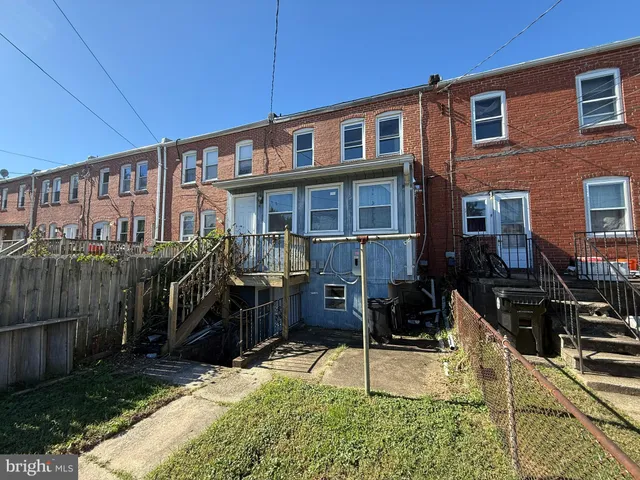 $169,900 | 2953 Yorkway, Dundalk, MD 21222