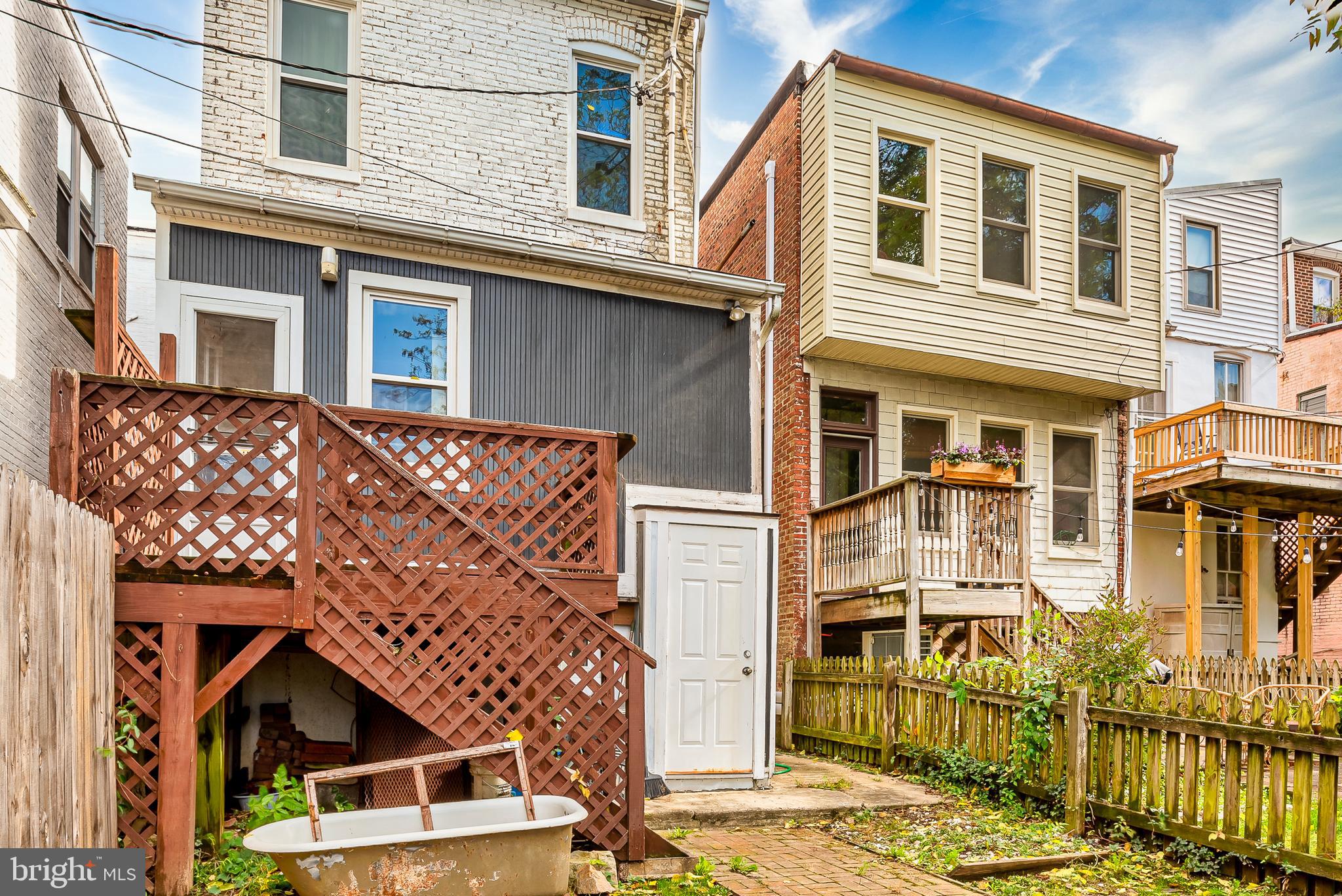 4018 Roland Avenue Baltimore, MD 21211 - Photo 27 of 27 a front view of a house with a yard
