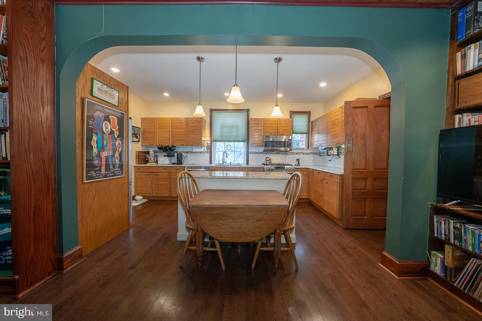 421 Midland Avenue Wayne, PA 19087 - Photo 23 of 83