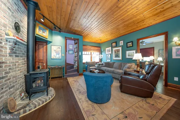 $2,200,000 | 421 Midland Avenue, Wayne, PA 19087