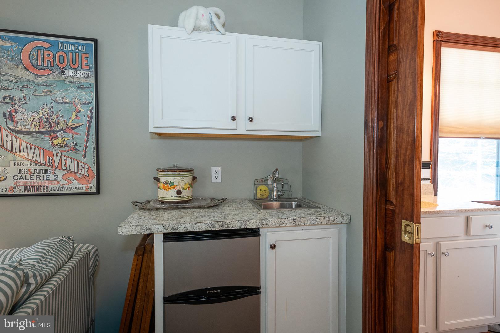 421 Midland Avenue Wayne, PA 19087 - Photo 30 of 83