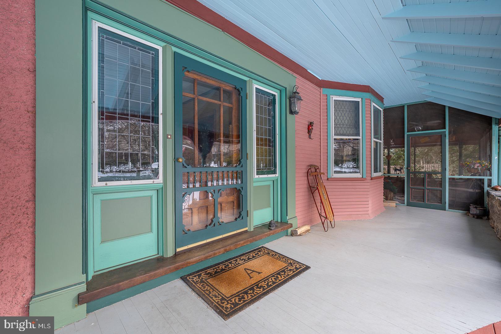 421 Midland Avenue Wayne, PA 19087 - Photo 3 of 83