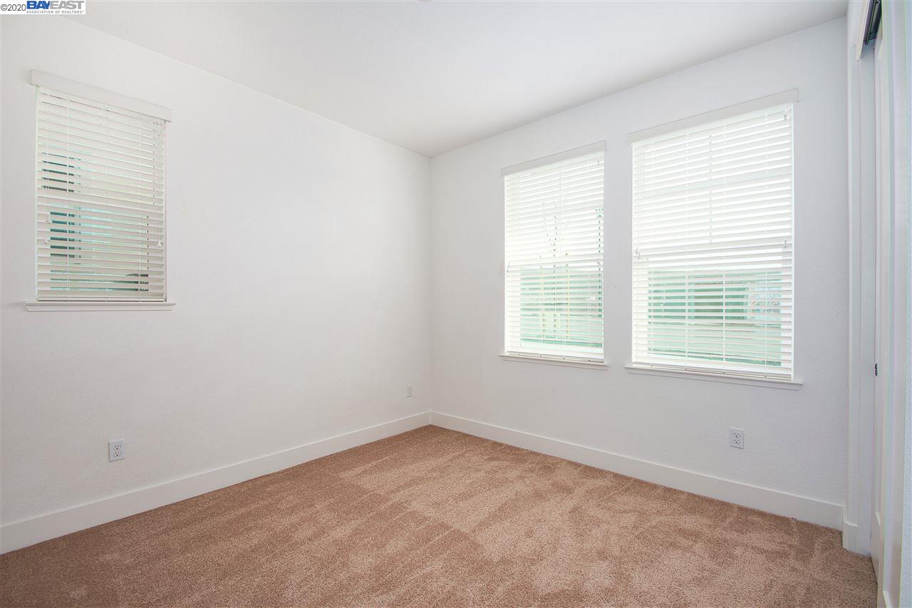 2188 Donnells Lane Dublin, CA 94568 - Photo 6 of 31