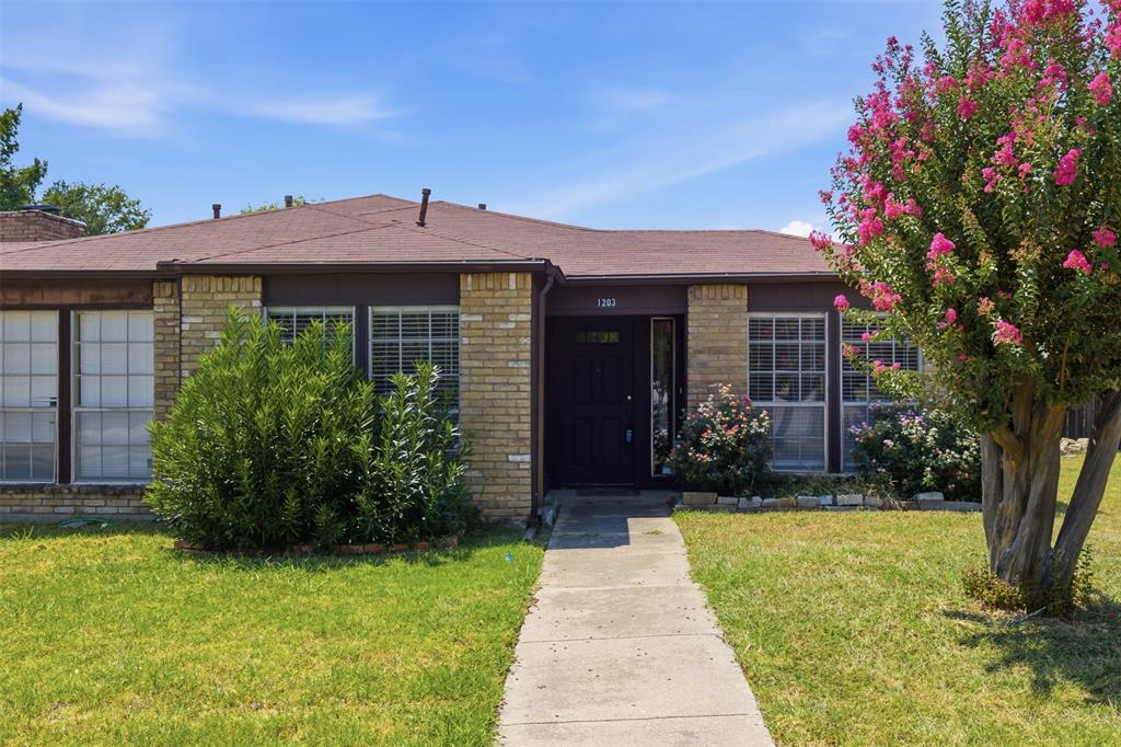 1203 Custer Road Richardson, TX 75080 - Photo 1 of 22 Gallery Image 1