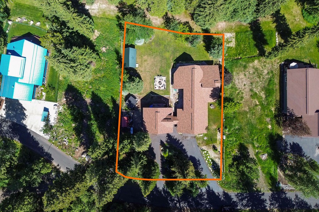 1345 Divot Lane McCall, ID 83638 - Photo 3 of 26