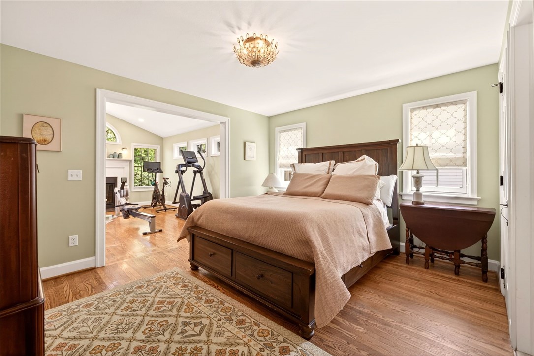 220 Overbrook Road Pittsford, NY 14618 - Photo 7 of 47
