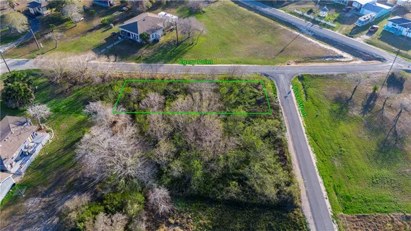 $35,000 | 302 1st Street, Bayside, TX 78340