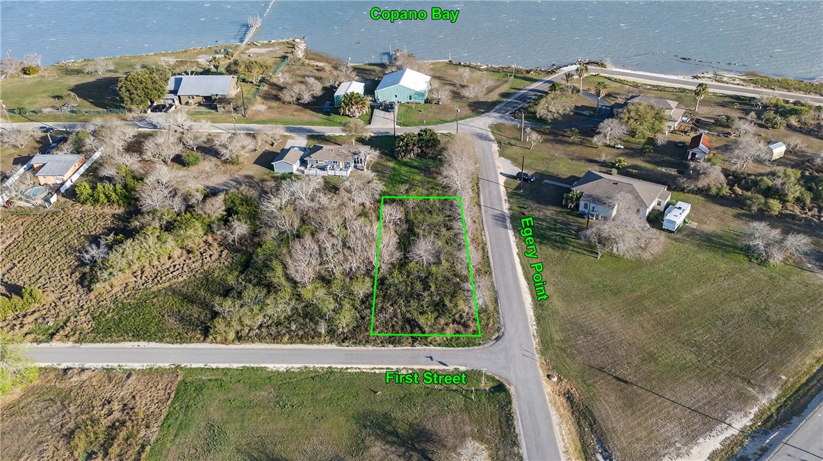 302 1st Street Bayside, TX 78340 - Photo 3 of 19