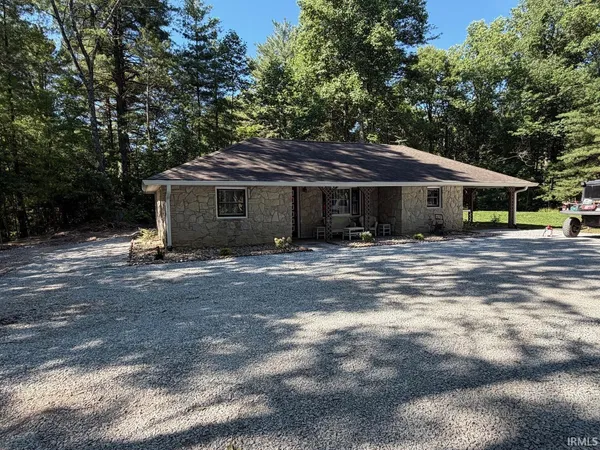 $315,000 | 3407 North 1500th Road West, Linton, IN 47441
