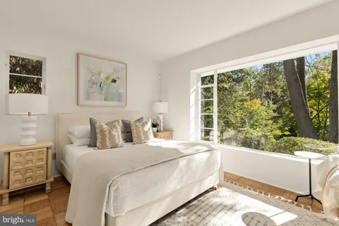 $1,895,000 | 3524 Williamsburg Lane Northwest, Washington, DC 20008