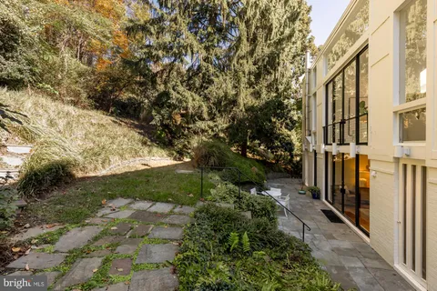 $1,895,000 | 3524 Williamsburg Lane Northwest, Washington, DC 20008