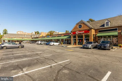 $1,895,000 | 3524 Williamsburg Lane Northwest, Washington, DC 20008