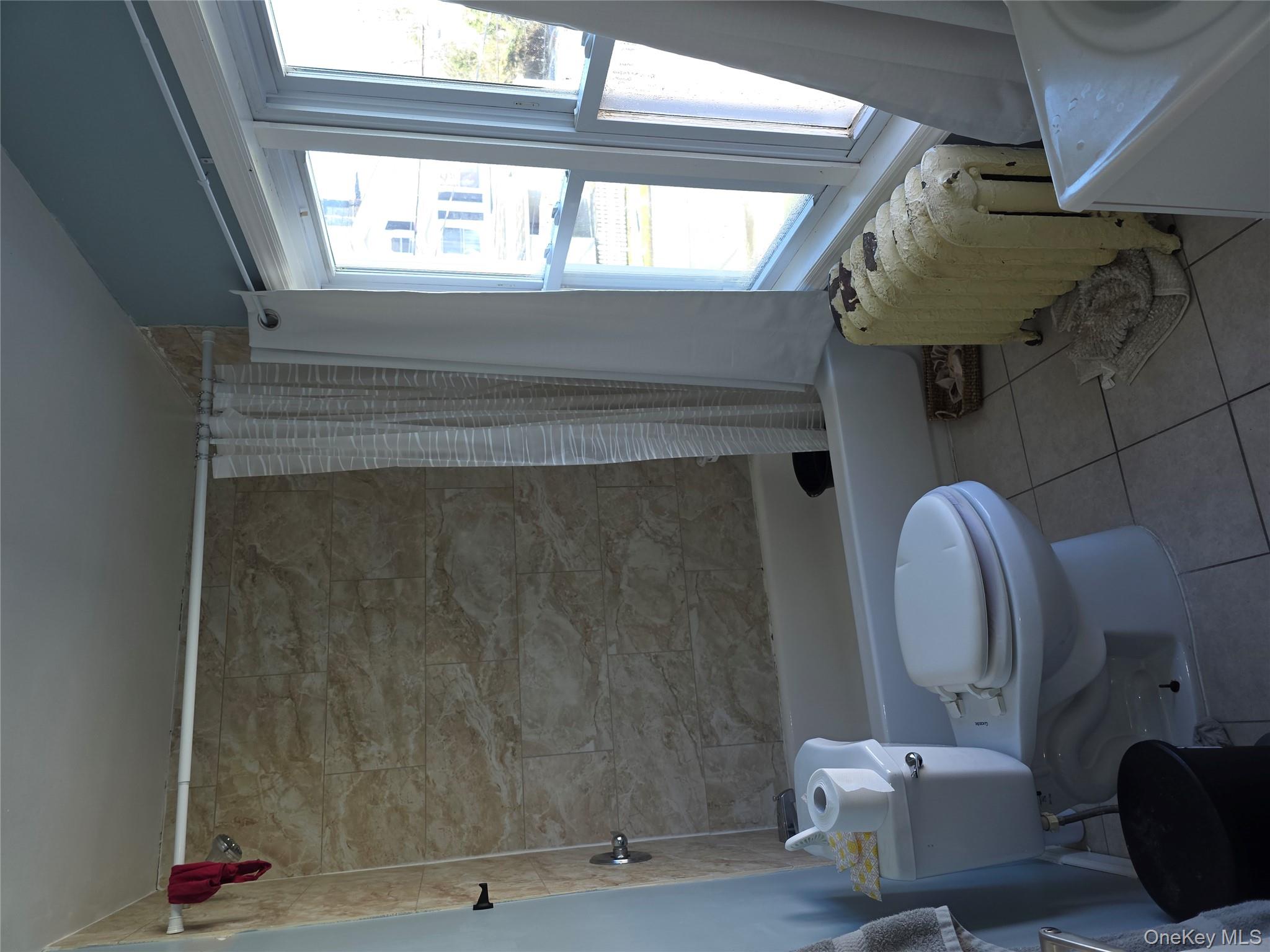 147 Union Avenue Peekskill, NY 10566 - Photo 19 of 21 2nd floor unit bathroom