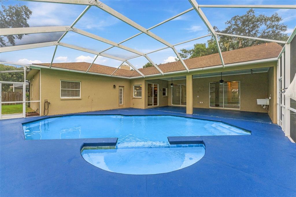 2561 Regal River Road Valrico, FL 33596 - Photo 48 of 56 Gallery Image 48