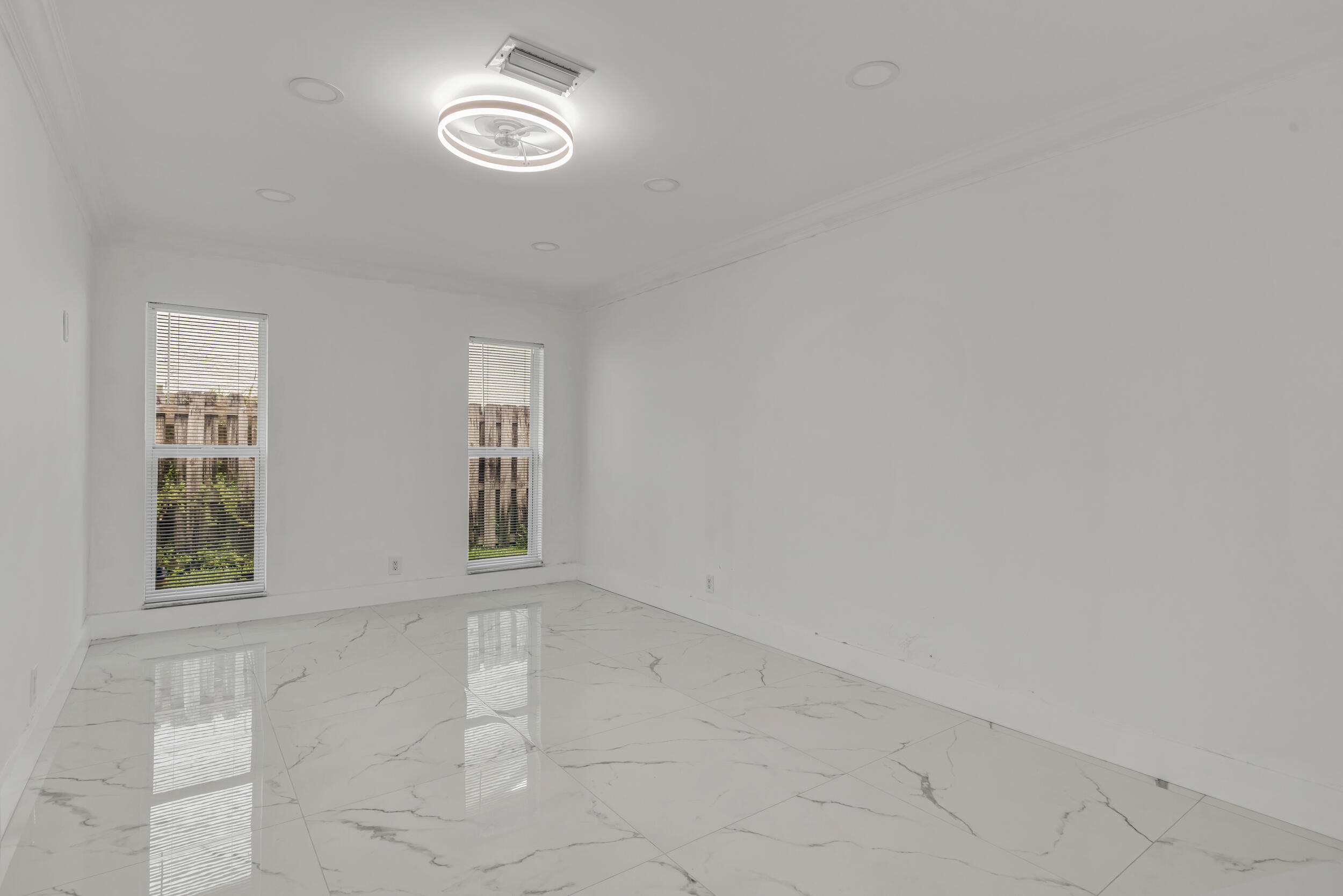 21452 Woodchuck Lane Boca Raton, FL 33428 - Photo 4 of 48 4